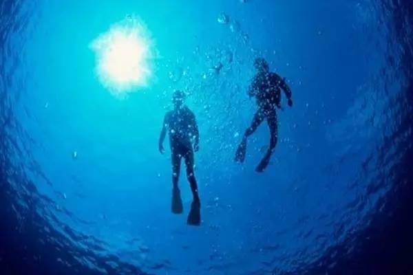 名流设计